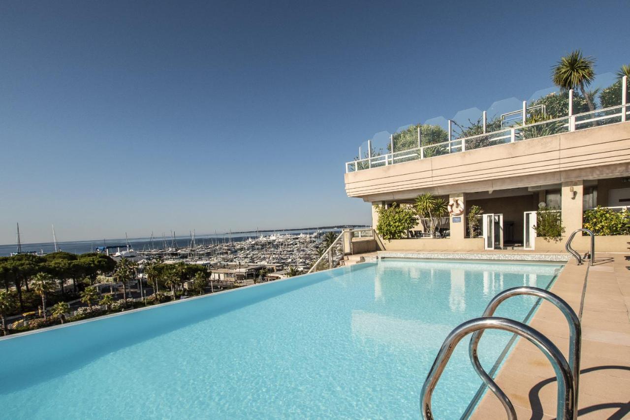 Le Palais Napoleon Appartement Golfe-Juan Buitenkant foto