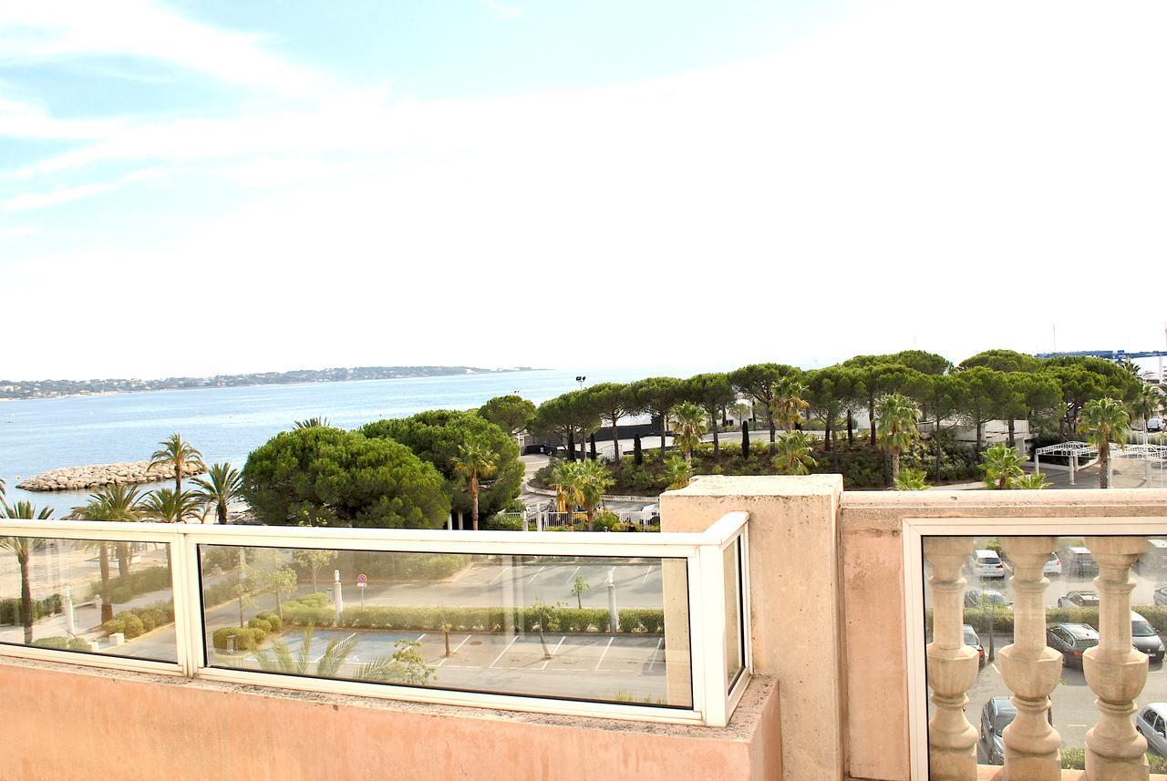 Le Palais Napoleon Appartement Golfe-Juan Buitenkant foto
